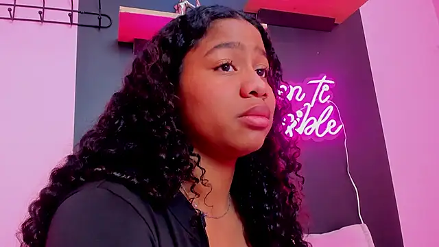 Snapshot of Sofi_Fox_ chatting on March 20, 2025, 4:20 pm Sofi Fox online show from March 20, 2025, 4:20 pm