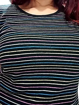 Snapshot of KITTEN-10 chatting on September 19, 2025, 2:13 am KITTEN-10 online show from September 19, 2025, 2:13 am