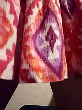 Snapshot of KITTEN-10 chatting on September 21, 2025, 3:41 am KITTEN-10 online show from September 21, 2025, 3:41 am