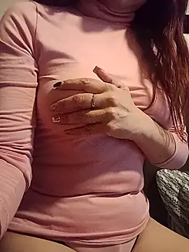 Snapshot of KITTEN-10 chatting on November 11, 2025, 3:17 am KITTEN-10 online show from November 11, 2025, 3:17 am