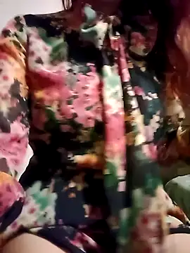 Snapshot of KITTEN-10 chatting on November 20, 2025, 3:39 am KITTEN-10 online show from November 20, 2025, 3:39 am