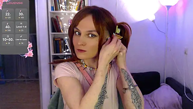 Snapshot of mischellemeow13 chatting on February 16, 2025, 7:38 pm mischellemeow13 online show from February 16, 2025, 7:38 pm