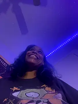 Snapshot of loveluna8 chatting on October 13, 2025, 2:00 am loveluna8 online show from October 13, 2025, 2:00 am