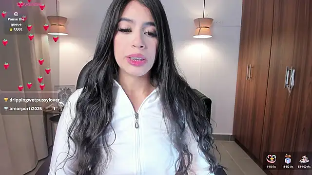 Snapshot of sarita_evanss chatting on September 26, 2025, 3:32 am sarita evanss online show from September 26, 2025, 3:32 am