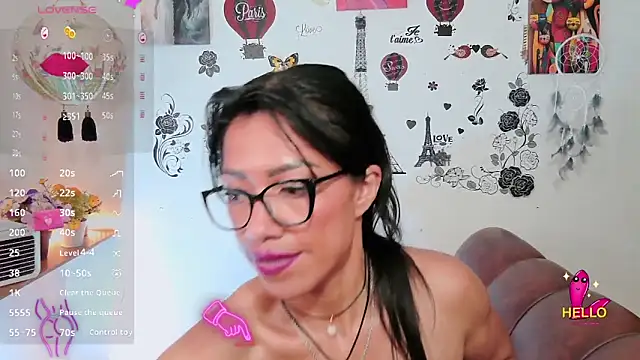 FernandaEloisa online show from January 30, 2025, 7:59 pm