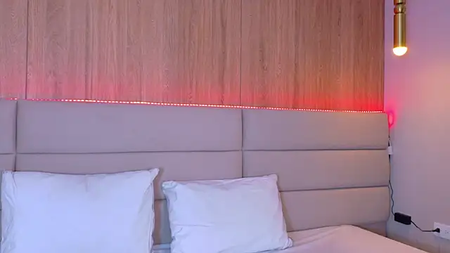 ValeSwift online show from November 13, 2025, 11:53 am