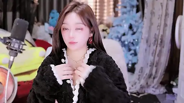 Snapshot of Missy_Nana21 chatting on February 1, 2025, 4:33 pm Missy Nana21 online show from February 1, 2025, 4:33 pm