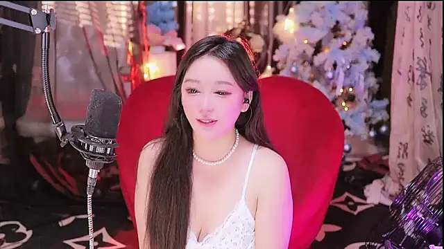 Snapshot of Missy_Nana21 chatting on October 4, 2025, 3:54 pm Missy Nana21 online show from October 4, 2025, 3:54 pm