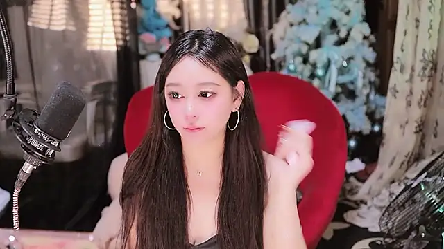 Snapshot of Missy_Nana21 chatting on November 14, 2025, 3:55 pm Missy Nana21 online show from November 14, 2025, 3:55 pm