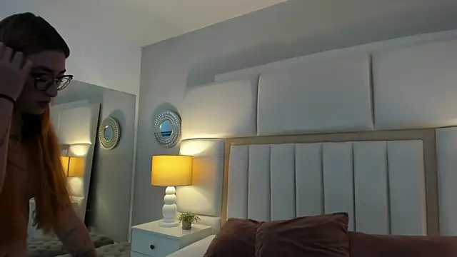 Snapshot of AmbarSantany chatting on January 21, 2025, 8:11 pm AmbarSantany online show from January 21, 2025, 8:11 pm