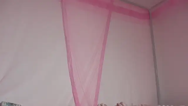 shandiloveslemonss online show from November 17, 2025, 6:30 am