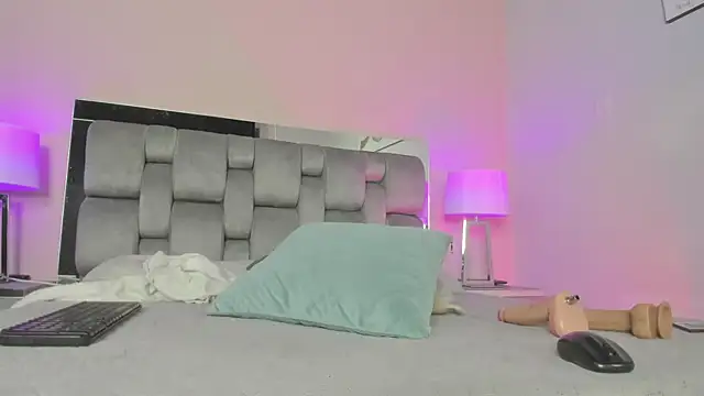 Snapshot of kimberlyycox chatting on March 8, 2025, 12:22 am kimberlyycox online show from March 8, 2025, 12:22 am