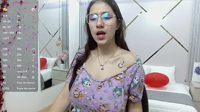 Lita Rogers online show from February 12, 2025, 1:48 pm