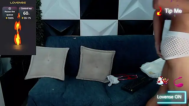 jose sexycumm online show from December 7, 2024, 11:56 pm