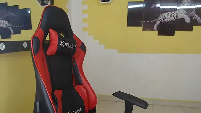 jose sexycumm online show from January 16, 2025, 9:08 pm