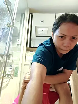 Snapshot of doggiepossession chatting on October 28, 2025, 4:49 am doggiepossession online show from October 28, 2025, 4:49 am