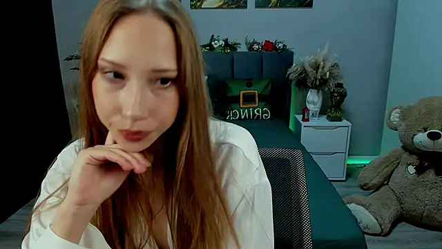 AlexaHarmon online show from January 11, 2025, 2:04 pm