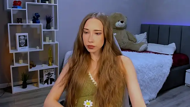 AlexaHarmon online show from November 25, 2025, 6:13 am