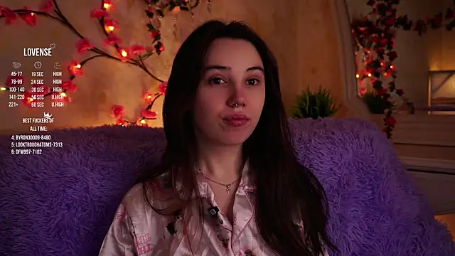 Snapshot of GillianDowdey chatting on November 28, 2025, 2:58 am GillianDowdey online show from November 28, 2025, 2:58 am