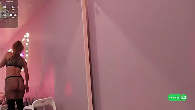 Snapshot of Ninna_monroe_ chatting on November 8, 2025, 4:18 pm Ninna monroe online show from November 8, 2025, 4:18 pm