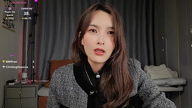 Youth3  online show from February 5, 2025, 3:09 pm