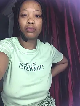 Snapshot of SZA_Doja chatting on September 14, 2025, 10:09 pm SZA Doja online show from September 14, 2025, 10:09 pm