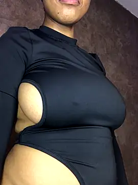 SZA Doja online show from November 15, 2025, 6:59 pm