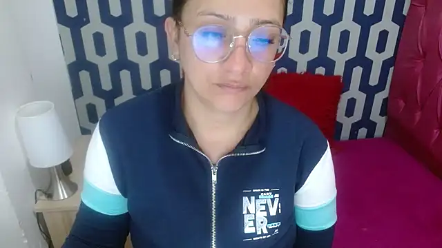 sarax ximena online show from October 13, 2025, 5:29 am