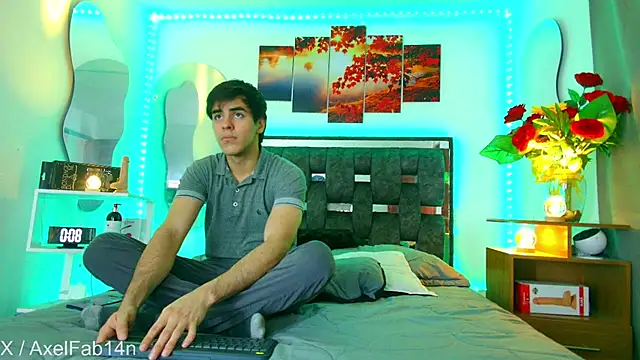 Snapshot of Alex_and_Fabian chatting on March 7, 2025, 6:33 pm Alex and Fabian online show from March 7, 2025, 6:33 pm