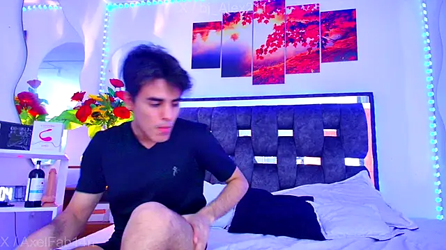 Snapshot of Alex_and_Fabian chatting on September 30, 2025, 7:52 pm Alex and Fabian online show from September 30, 2025, 7:52 pm