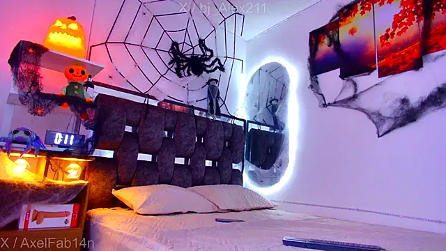 Snapshot of Alex_and_Fabian chatting on October 18, 2025, 8:20 pm Alex and Fabian online show from October 18, 2025, 8:20 pm