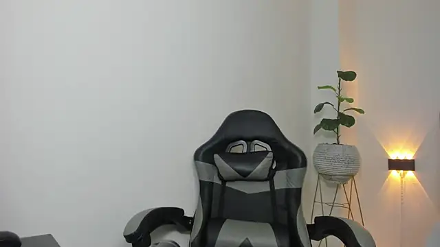 maroly 21 online show from October 8, 2025, 7:22 pm