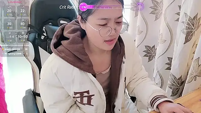 luoxuwen online show from January 4, 2025, 6:30 am