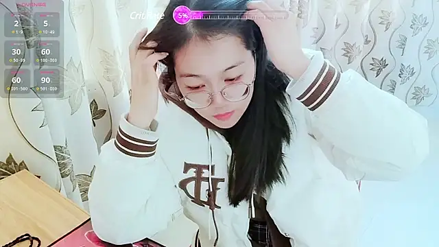 luoxuwen online show from January 11, 2025, 7:28 am