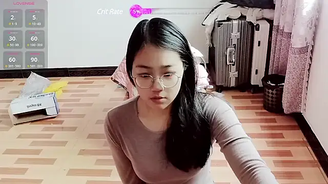 luoxuwen online show from January 24, 2025, 2:07 am