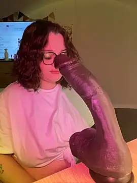 DaisyBooom online show from March 1, 2025, 7:04 pm