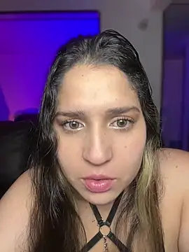 Snapshot of valentina_jonnes1 chatting on March 22, 2025, 2:16 am valentina jonnes1 online show from March 22, 2025, 2:16 am