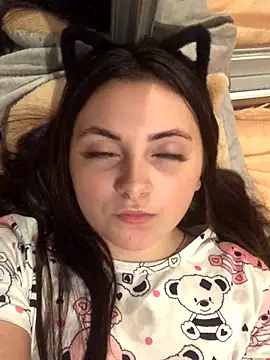 fairy365 online show from December 5, 2024, 9:50 am