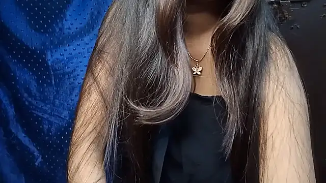 Snapshot of Sheela_oshovadi chatting on December 11, 2024, 2:44 pm Sheela oshovadi online show from December 11, 2024, 2:44 pm