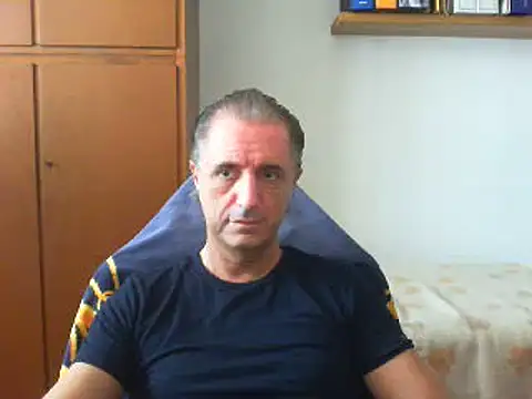 lliuk70mi online show from September 20, 2025, 1:34 pm