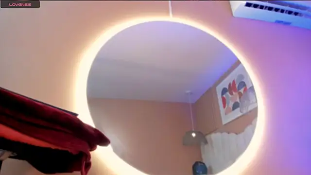 zia cooper online show from October 8, 2025, 7:11 pm