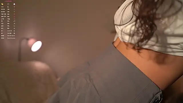 AudreyBarren online show from December 5, 2025, 4:21 am