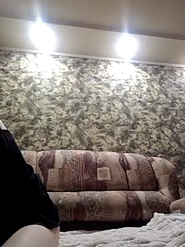 Snapshot of Butterfly_Lily chatting on September 19, 2025, 6:15 am Butterfly Lily online show from September 19, 2025, 6:15 am