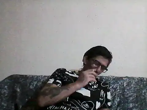 Snapshot of Zgodanilep chatting on February 22, 2025, 5:44 am Zgodanilep online show from February 22, 2025, 5:44 am