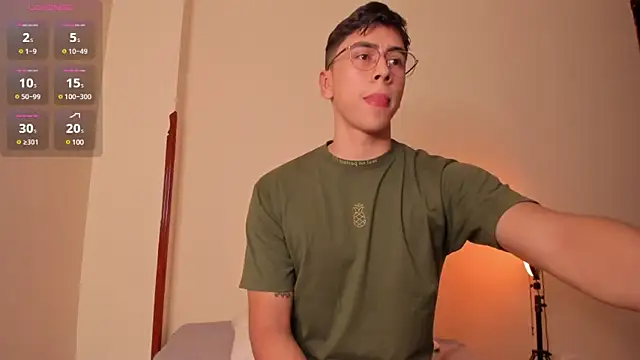 Snapshot of Alexx_oconnor chatting on January 24, 2025, 1:57 pm Alexx oconnor online show from January 24, 2025, 1:57 pm