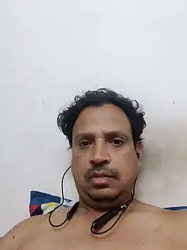 Snapshot of Raj1043 chatting on December 12, 2024, 7:15 pm Raj1043 online show from December 12, 2024, 7:15 pm