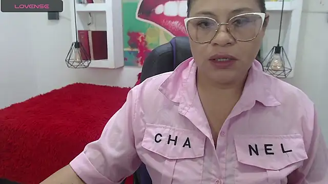 Snapshot of sexy_lady_0 chatting on October 10, 2025, 11:20 am sexy lady 0 online show from October 10, 2025, 11:20 am