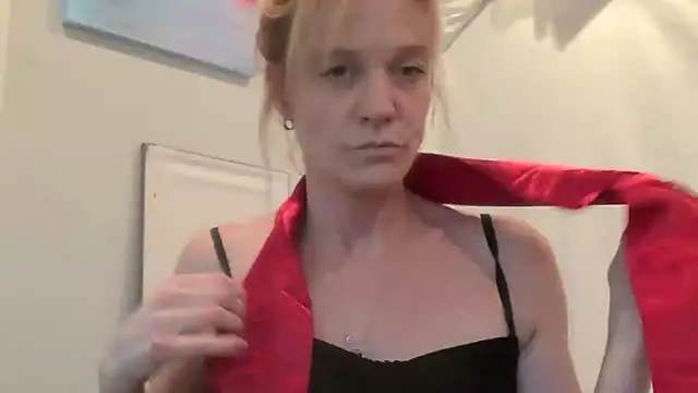 AddieAssets online show from December 23, 2025, 5:05 am