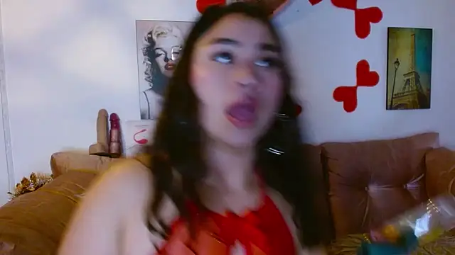 hinataleecs online show from March 15, 2025, 6:14 am