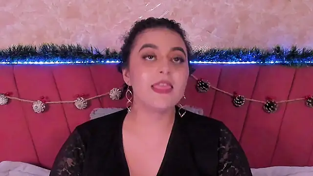Snapshot of LorenaStevens chatting on December 24, 2024, 12:33 pm LorenaStevens online show from December 24, 2024, 12:33 pm